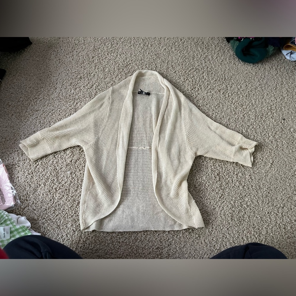 Cream cropped short sleeve cardigan never worn